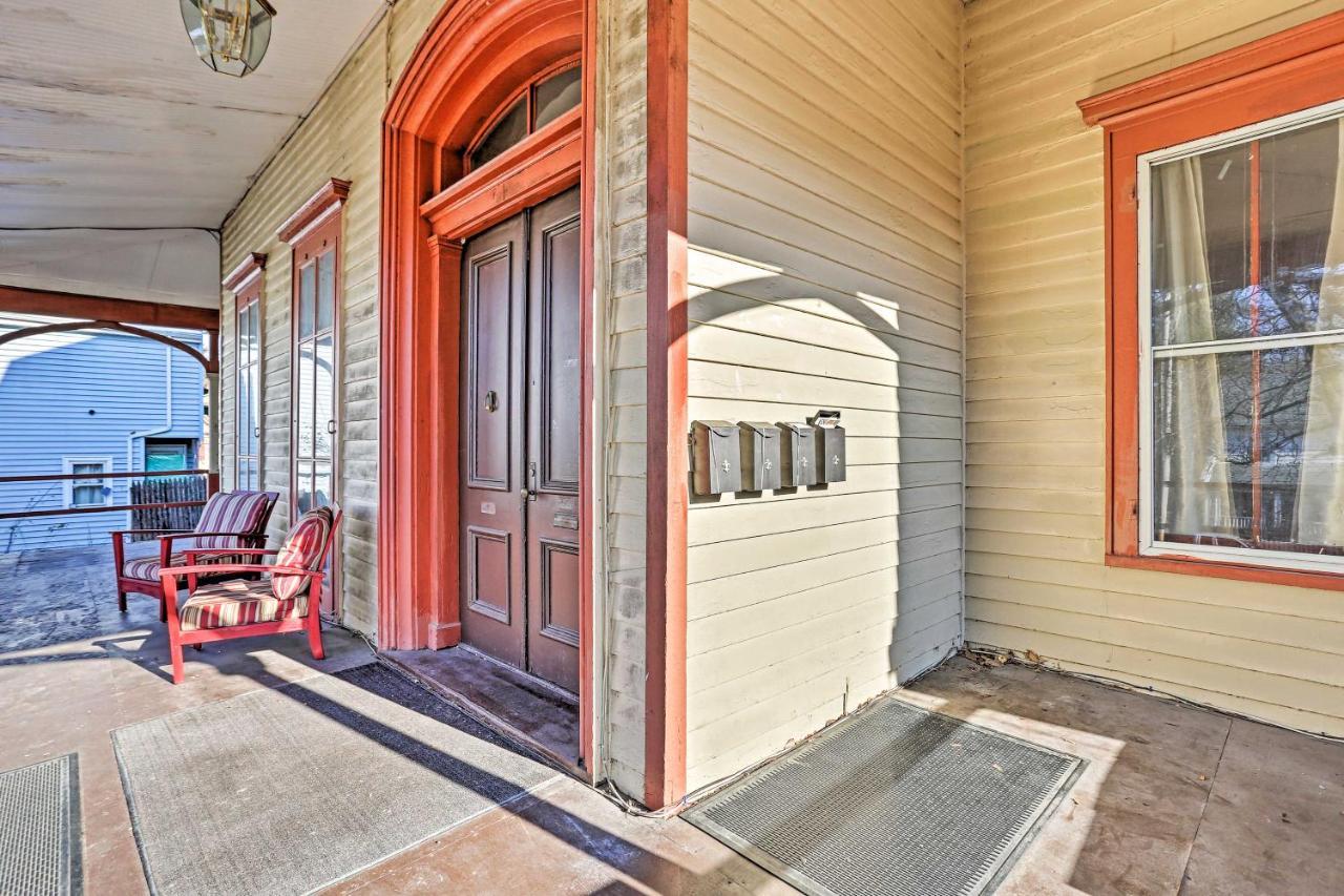 Historic Poughkeepsie Apt - Walkable Location מראה חיצוני תמונה